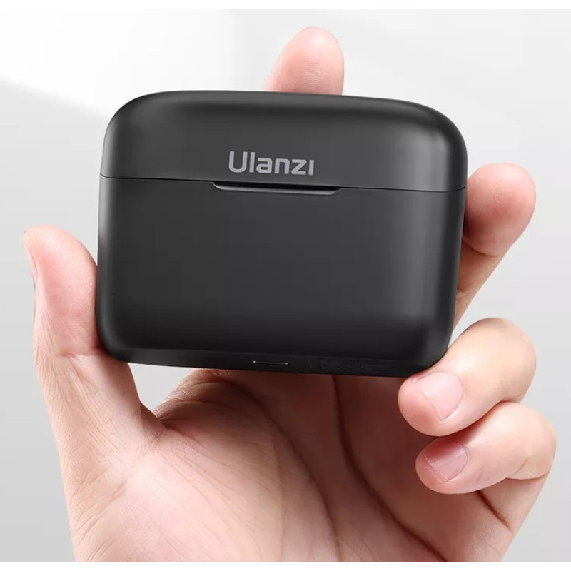 Бездротовий петличний подвійний мікрофон Ulanzi J12 з Type-c для iPhone Android Чорний Бездротовий петличний подвійний мікрофон Ulanzi J12 з Type-c для iPhone Android Чорний